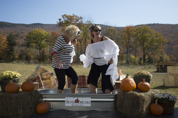 White Mountains CRUSH Festival Dress Up White Mountains CRUSH Festival Dress Up