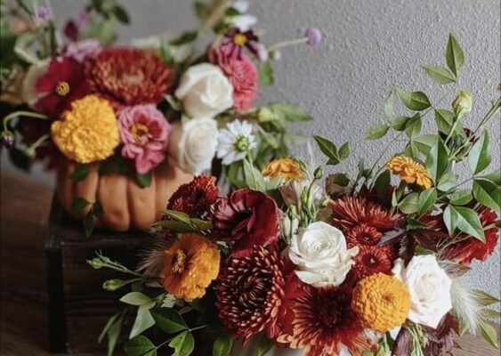 EH Floral Design Pumpkin Arrangement EH Floral Design Pumpkin Arrangement